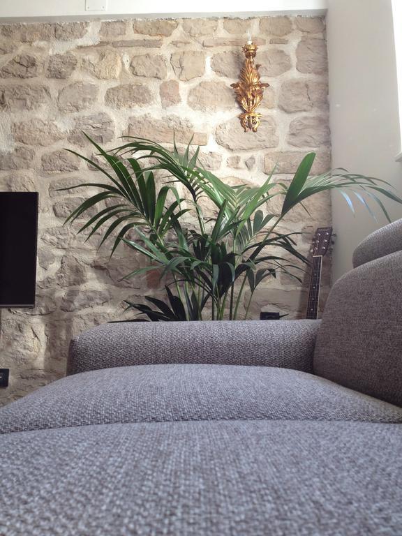 Apartments Kokolo Σίμπενικ Δωμάτιο φωτογραφία