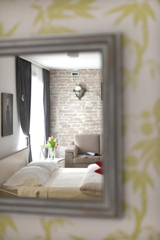 Apartments Kokolo Σίμπενικ Δωμάτιο φωτογραφία